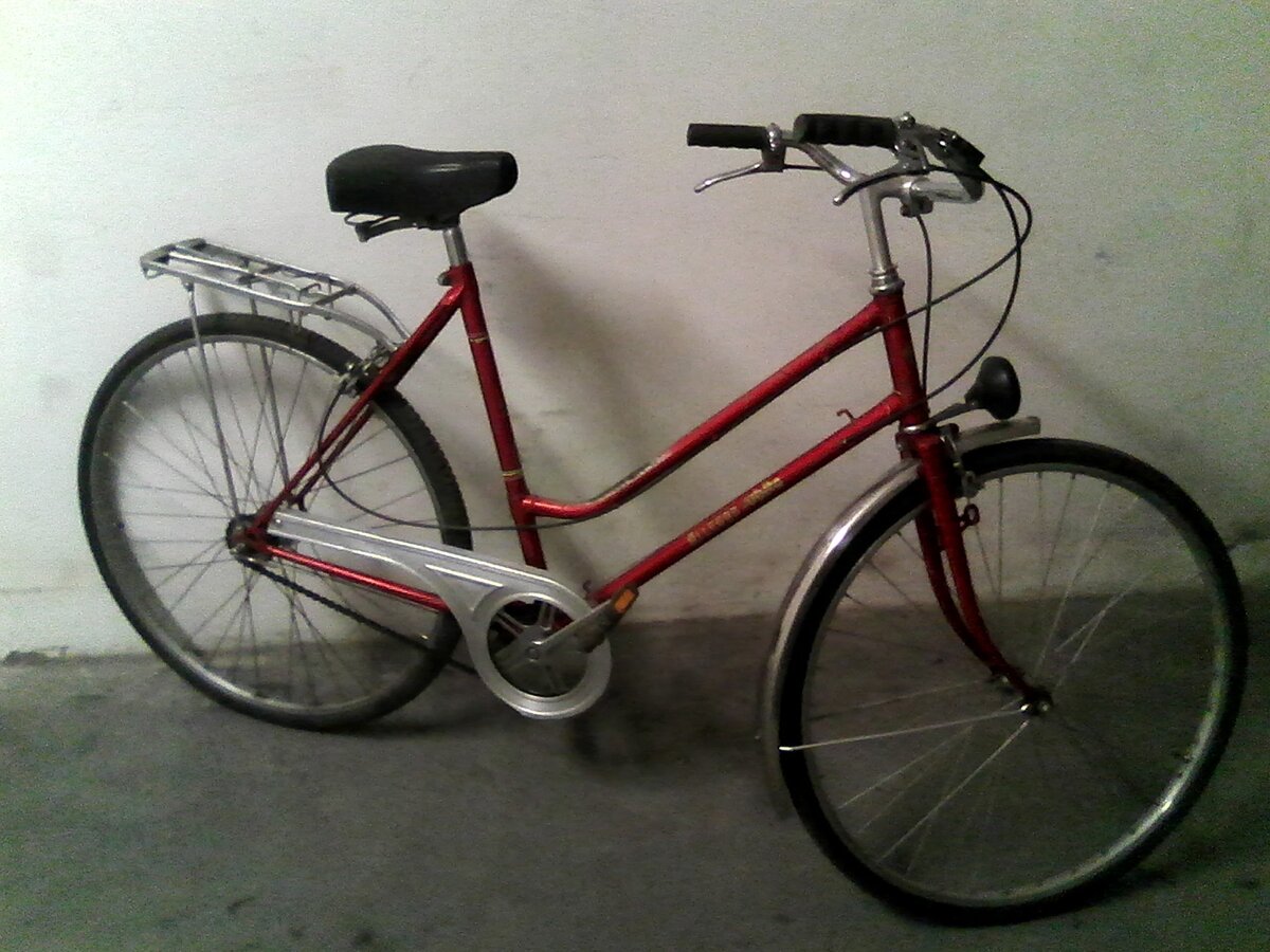Bicicleta de senhora Allegro Rubito, vermelha, com proteção de corrente